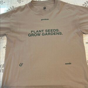 Gardens Beige Graphic Tee